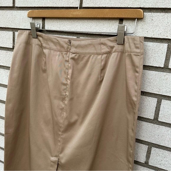NWT Sunny Leigh Knee Length Zip Back Pencil Skirt Ruffle Hem Tan - Picture 5 of 10